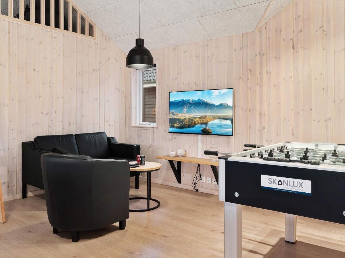 18 Person Holiday Home In Hasselberg Kappeln Exterior photo